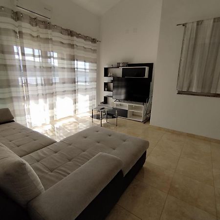 Apartmani Bakran Lopar Luaran gambar