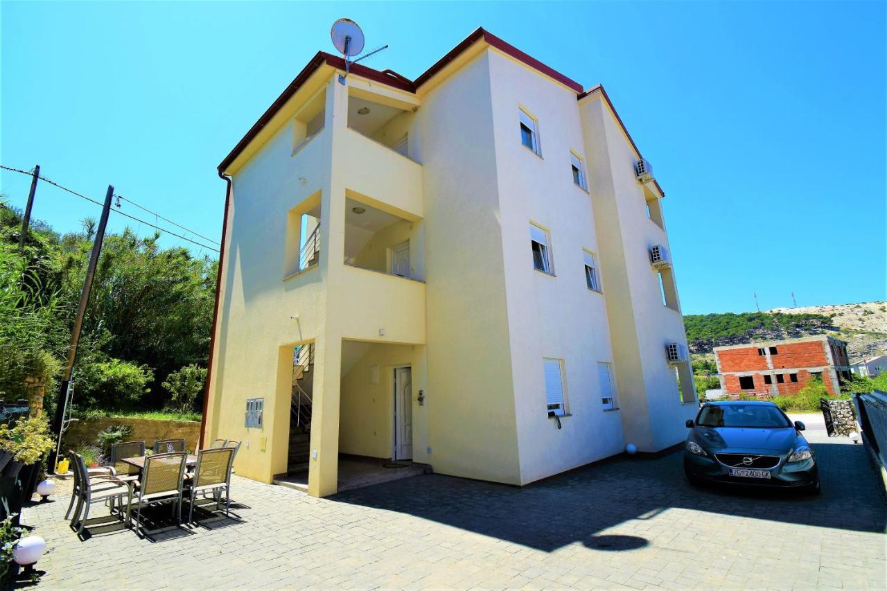 Apartmani Bakran Lopar Luaran gambar